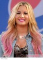 /album/demi-lovato/demi-lovato-blonde-hair-pink-tips-jpg/